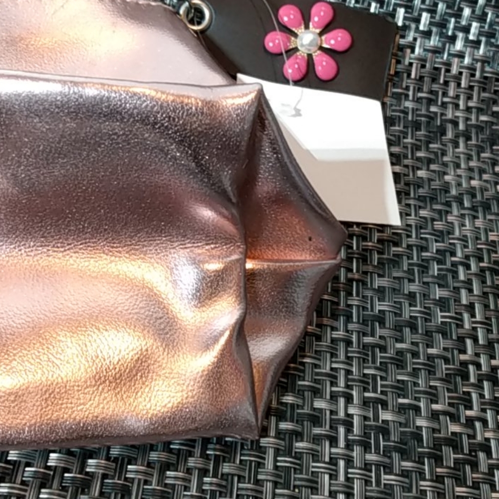 Norstom - Picture 3 of 5